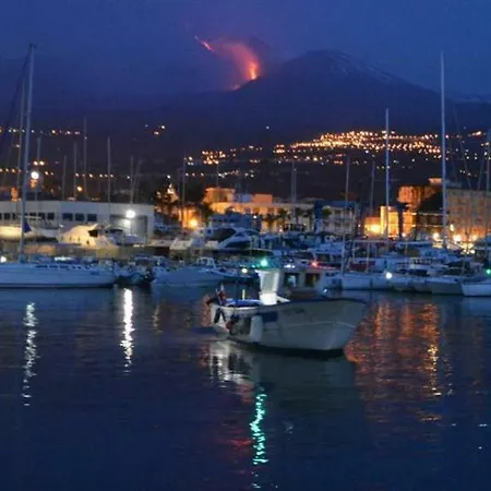 Terrazzo Siciliano 公寓 *